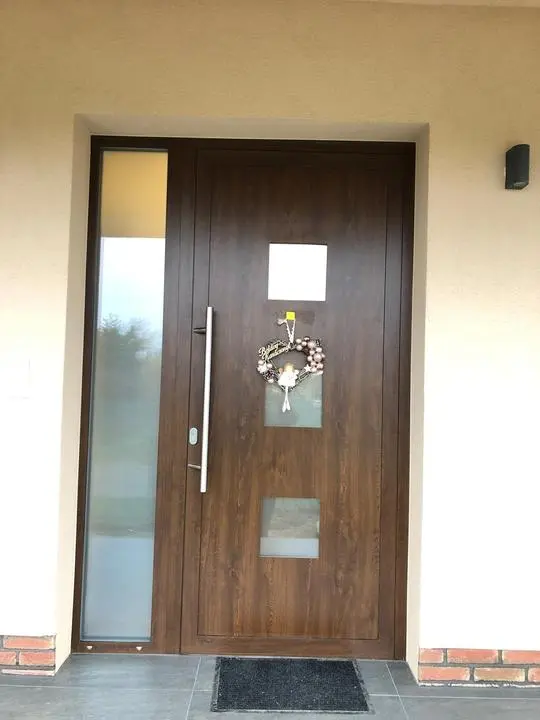 Vchodové dvere