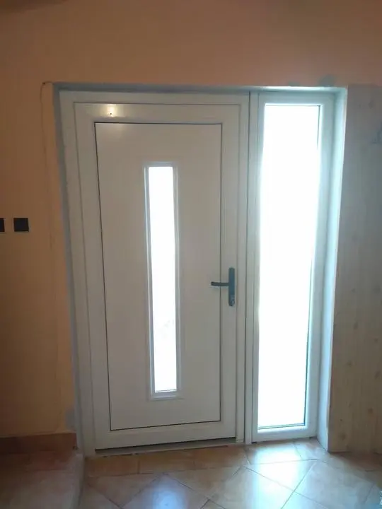 Vchodové dvere
