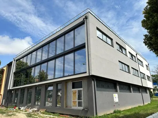 Hliníkové fasády