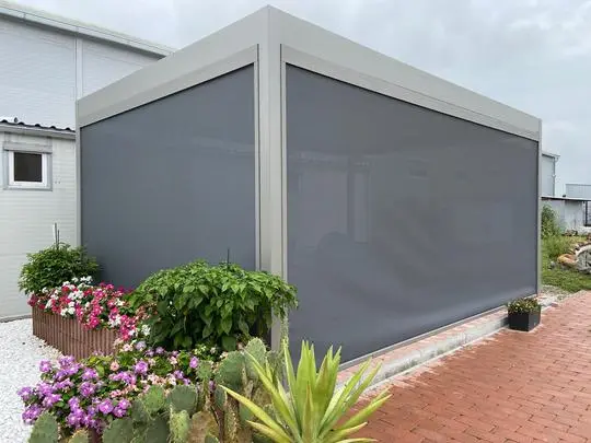 Bioklimatické pergoly a zipscreeny